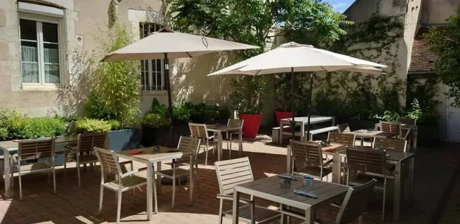A côté du Saint Martin