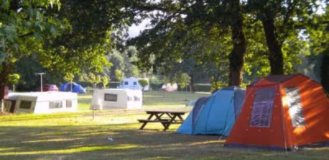 ©Camping Le Val aux Fées