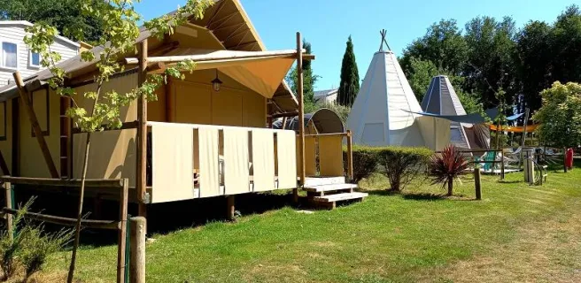 © Camping des Cerisiers