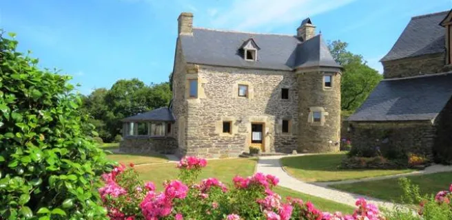 tous droits réservés