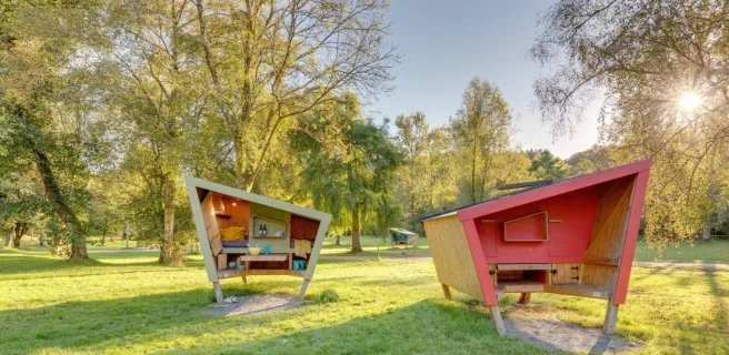 tous droits réservés