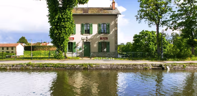 Gîte d'étape du pont-canal de Briare