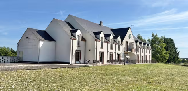Logis Hôtel Sully le Château