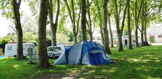 Camping Municipal de Mehun-sur-Yèvre