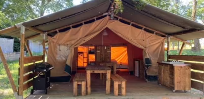 Camping de L'Isle aux Moulins