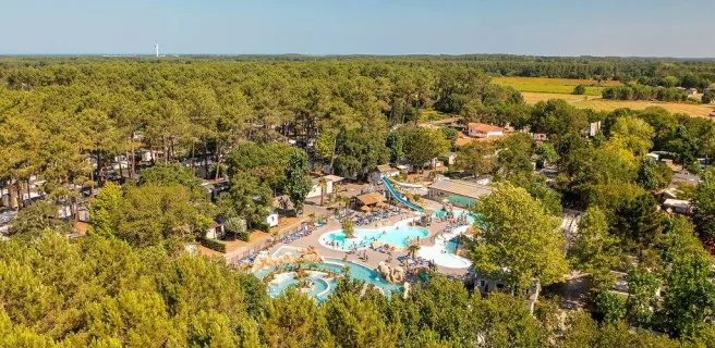 Camping Club Famille Lou Pignada