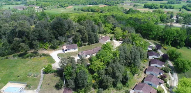 Village de gîtes Au Creux des Arbres