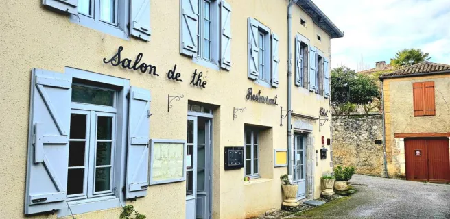 hotel-candide-saint-bertrand-facade-pyrenees31