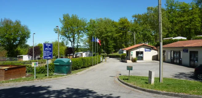 Entrée du Camping