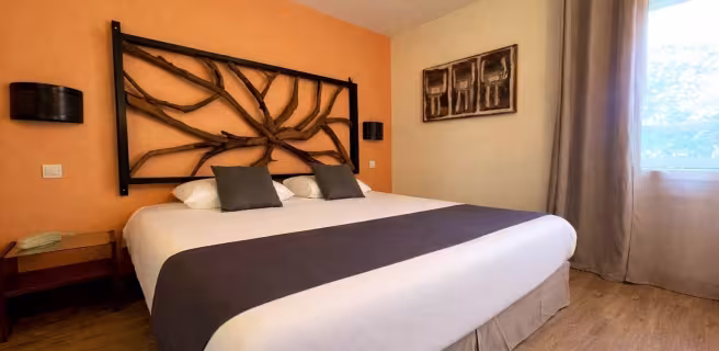 2026_Hôtel Les Grenadines