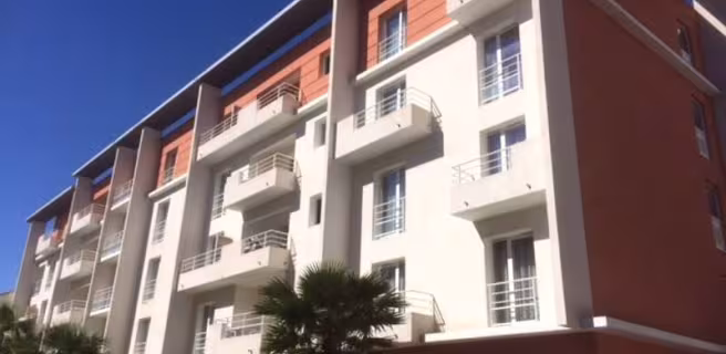 Zenitude Residence