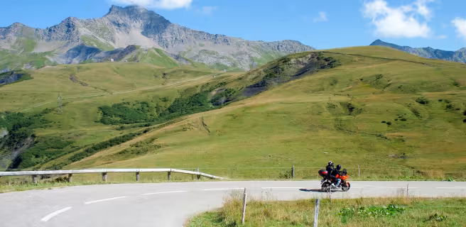 Le Col de la Madeleine -1993 m