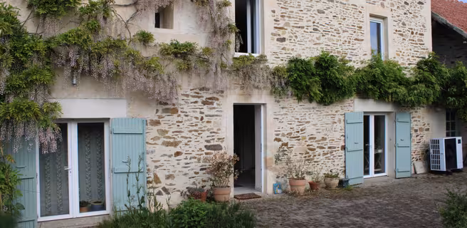 Le Cèdre Bleu