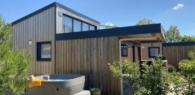 Copyright : Chadotel