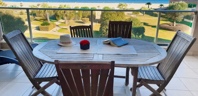 RESIDENCE LES FLAMANTS ROSES 1