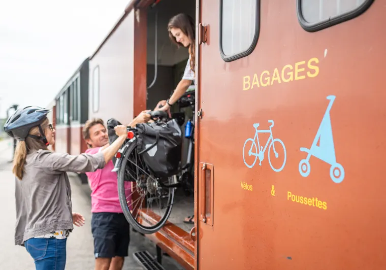 Petit train de la Baie de Somme : emport des vélos
