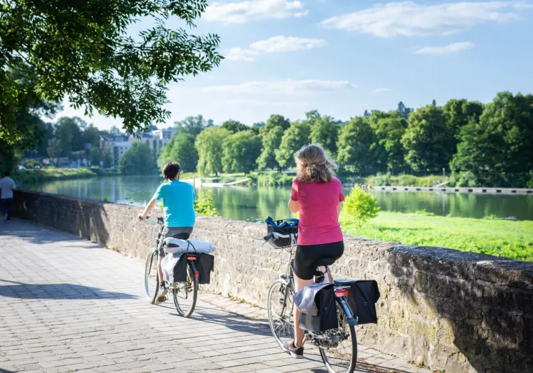 La Meuse à vélo vers Charleville-Mézières
