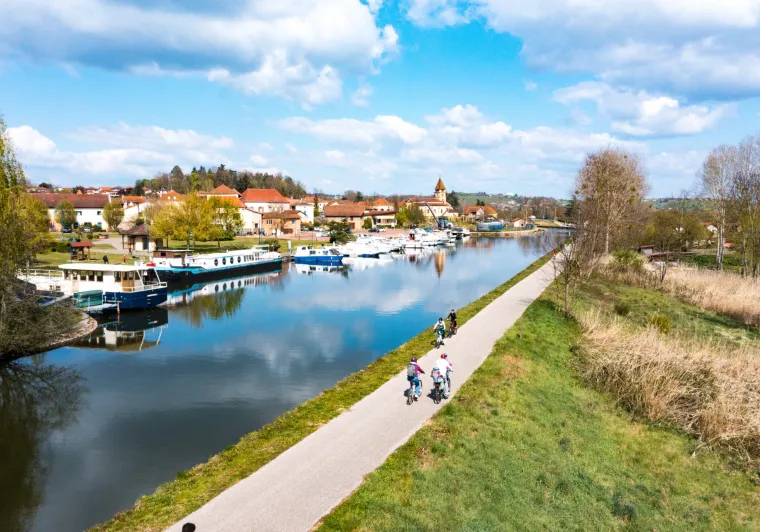 Véloire et port de Briennon Boucle vélo R2