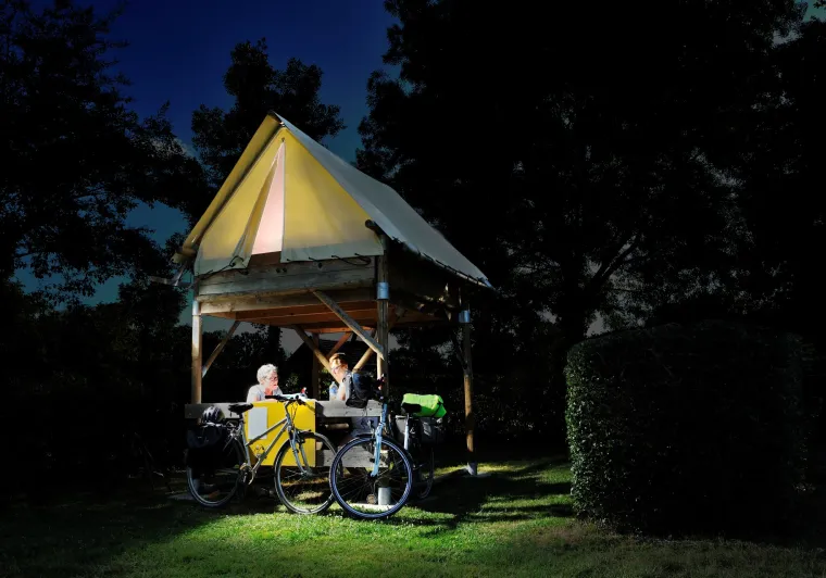 Camping de St-Jean - Hutte Accueil Vélo