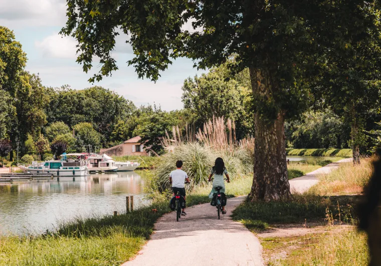 Canal de Garonne à vélo