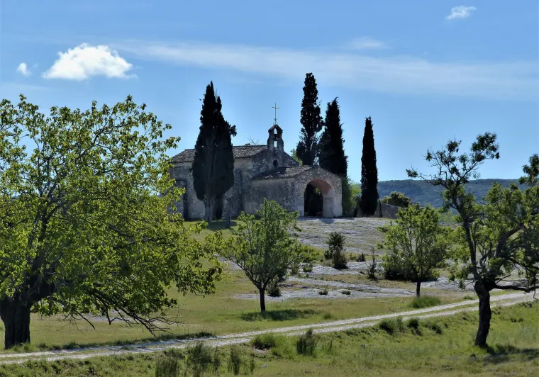 La chapelle Sainte Sixte dans les Alpilles