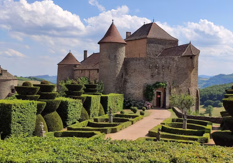 Château de Berzé le Chatel