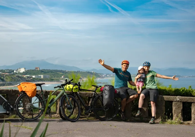 Départ d'un voyage à vélo en famille sur la Vélosud