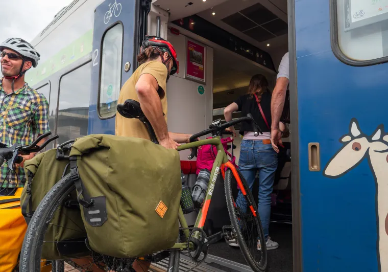 Accès au train avec son vélo