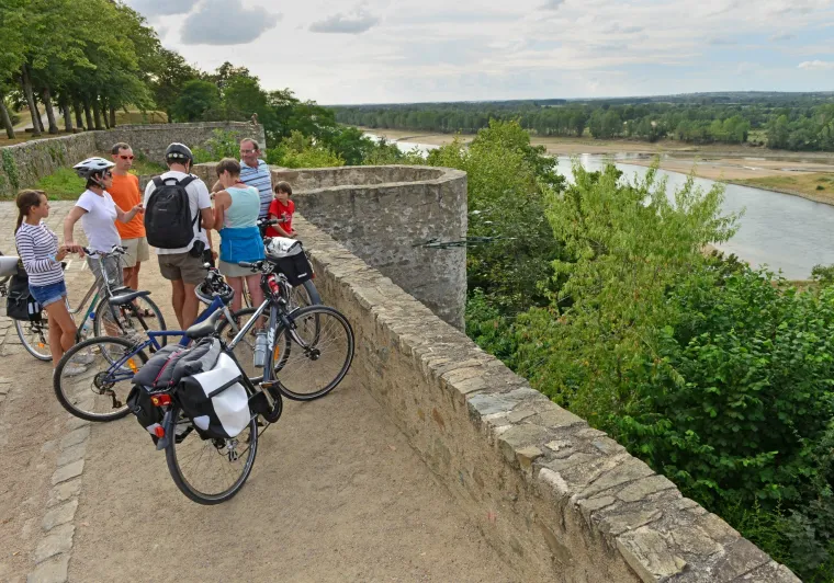 Esplanade du mont Glonne : panorma sur la Loire à Saint-Florent-le-Vieil