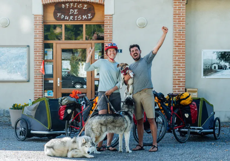 Roxanne, Gérard, Texas, Jack et Neirock