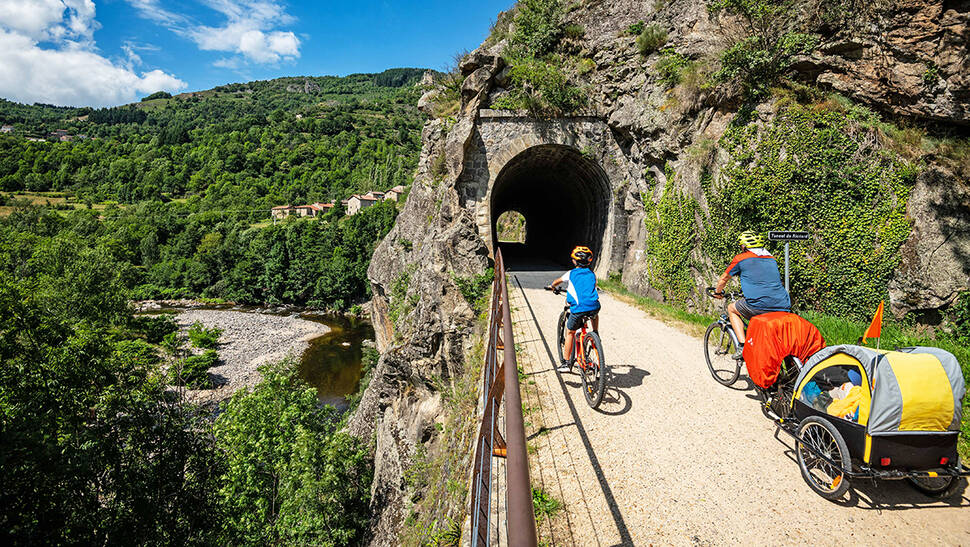 L'Ardèche secrète à vélo sur la Dolce Via