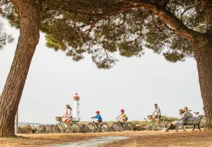 Au "Vieux Môle" à vélo - La Vélidéale