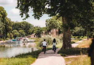 Canal de Garonne à vélo