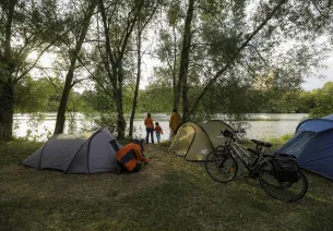 Matériel de camping - Tente pour bivouac à vélo