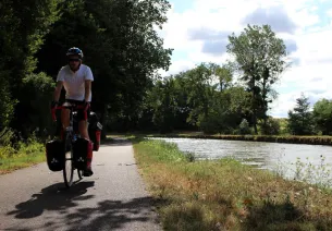 A vélo sur l'EuroVelo 6 - Riding Through This World