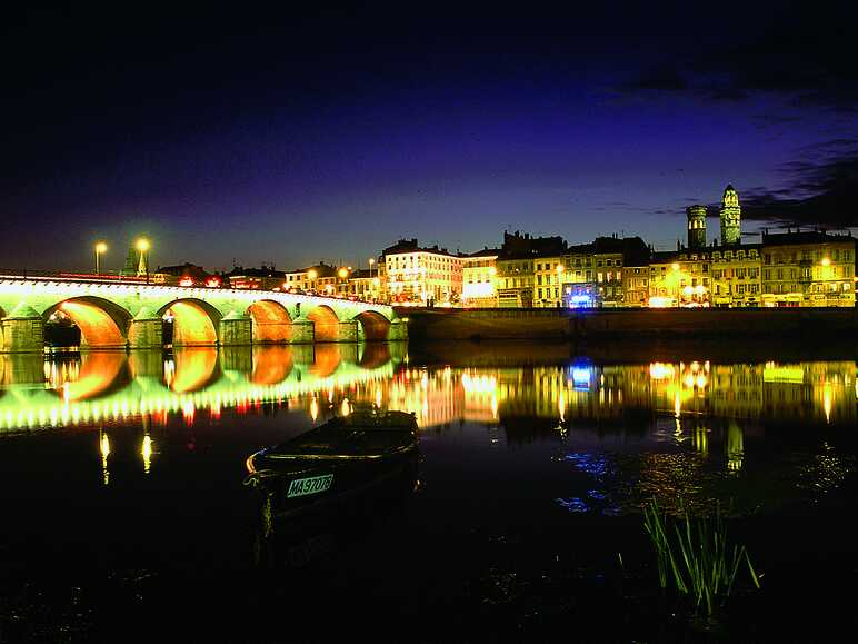 Mâcon, ville stratégique