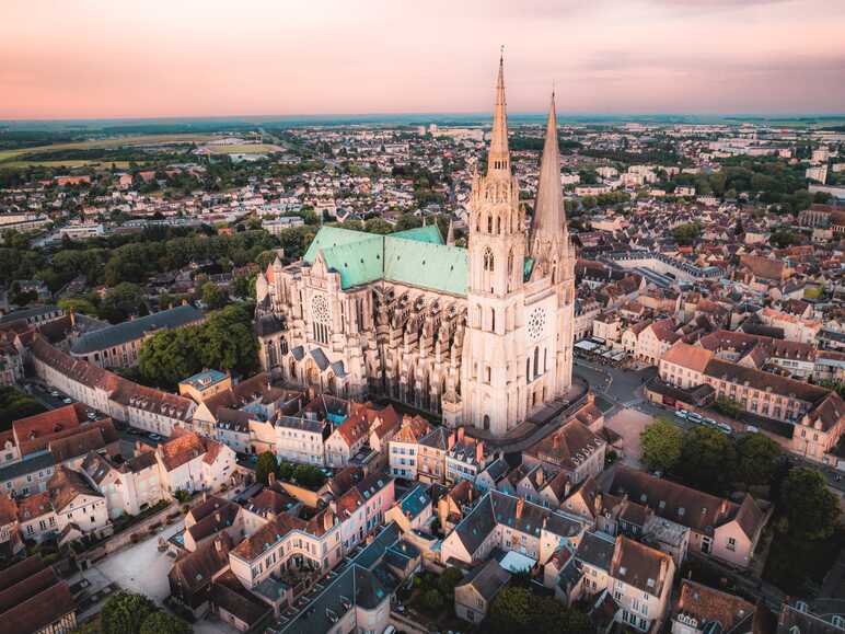 Jouer à cache-cache avec la Cathédrale