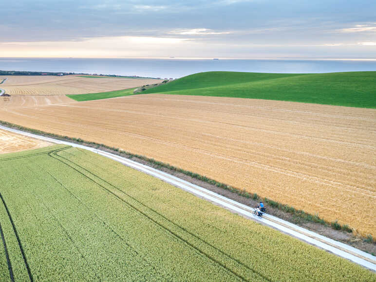 Vers le grand bleu à vélo sur la Côte d'Opale