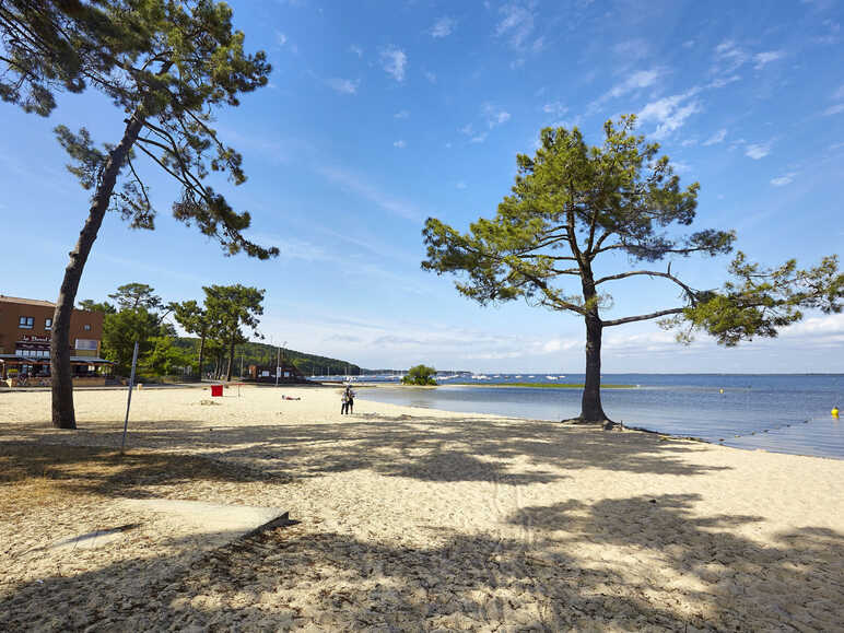 Baignade dans le Lac d'Hourtin