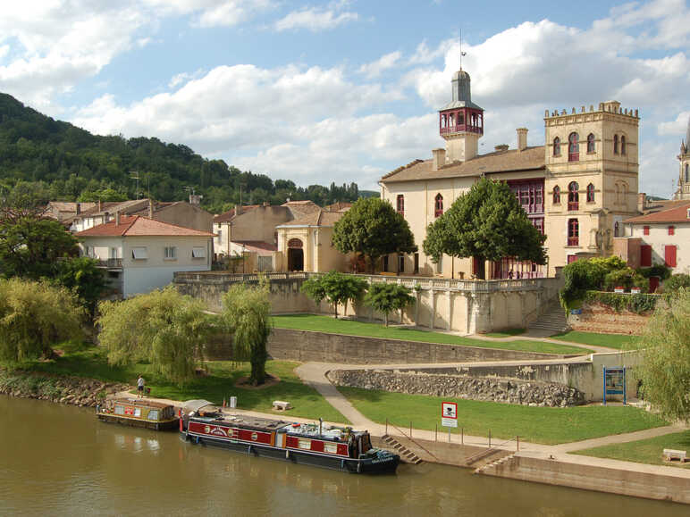 Castelmoron-sur-Lot et son château