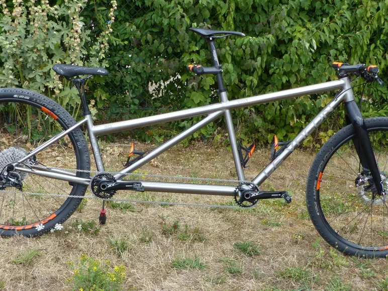 Levacon fabricant de cycles en France