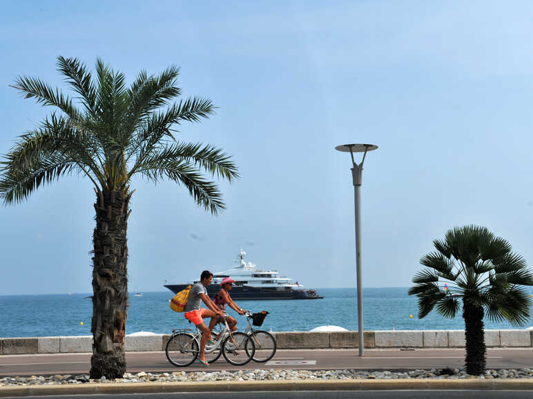 EuroVelo 8 - Véloroute de la Méditerranée - 5 888 KM