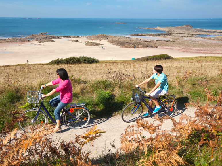 Le littoral breton de port en port