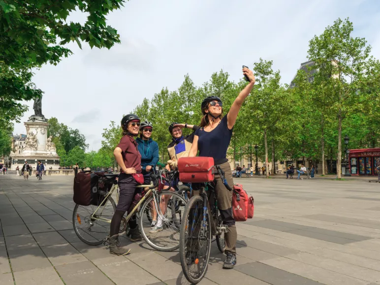 Place de la République à vélo, Paris - La Scandibérique