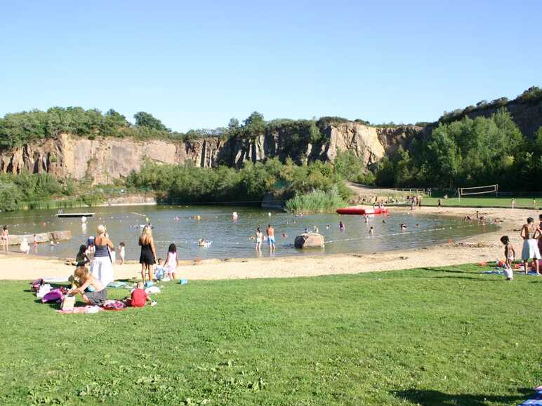 Baignade à la Roche Ballue à Bouguenais 