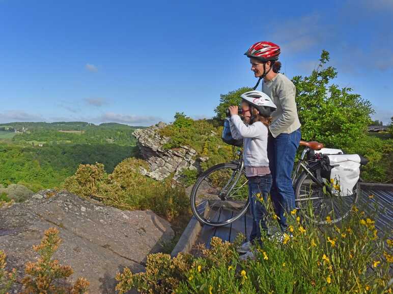 Prenez de la hauteur à la Roche d’Oëtre