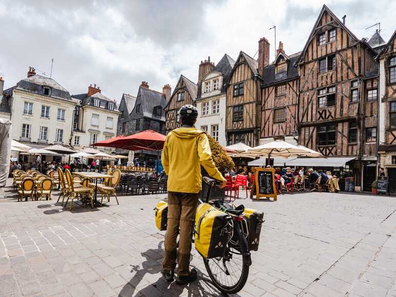 Place Plumereau à Tours