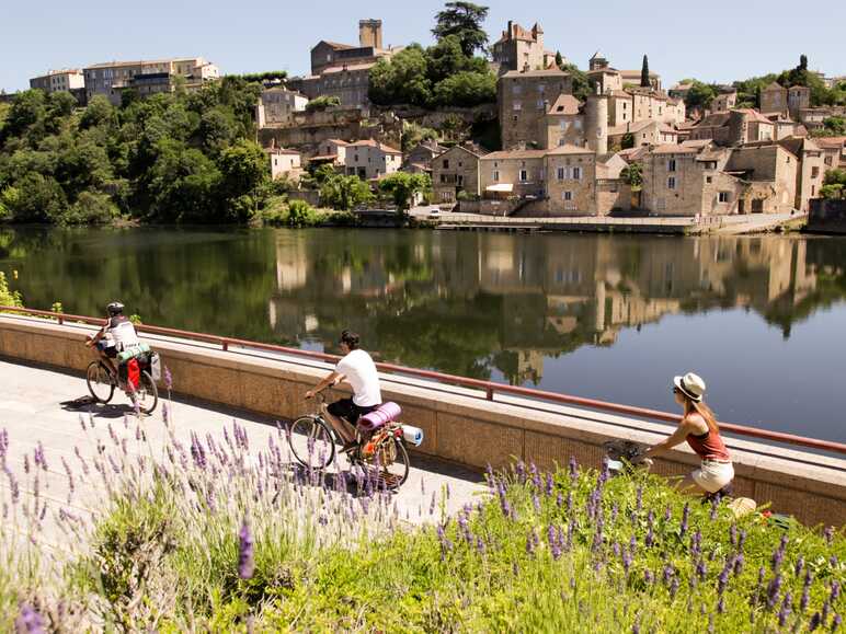 Le Lot et ses villages perchés